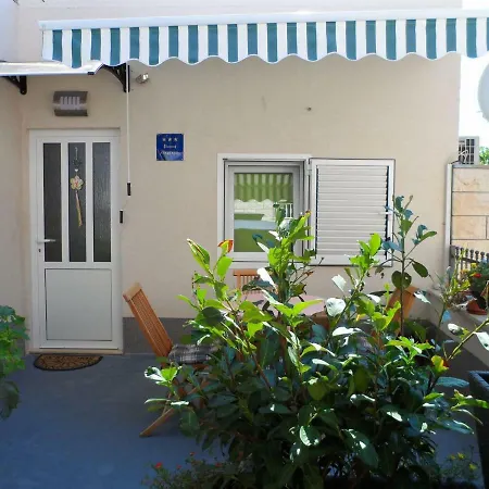 Dalia House Апартаменты *