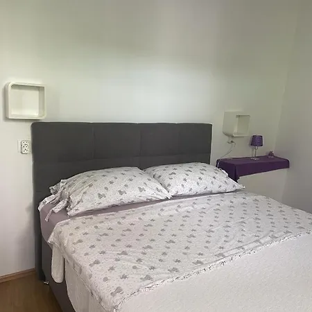 Dalia House * חוואר